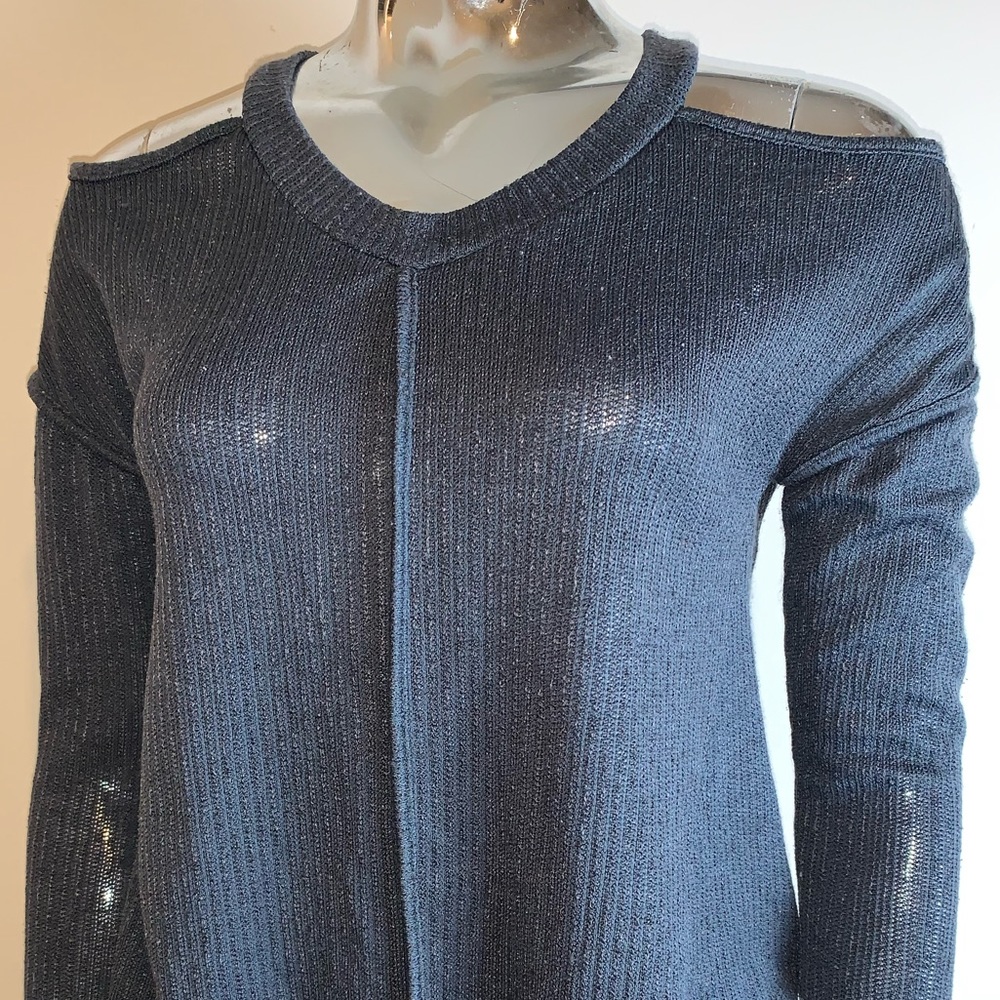 ✨NWOT✨ Beautiful Long Sleeve Casual Sweater